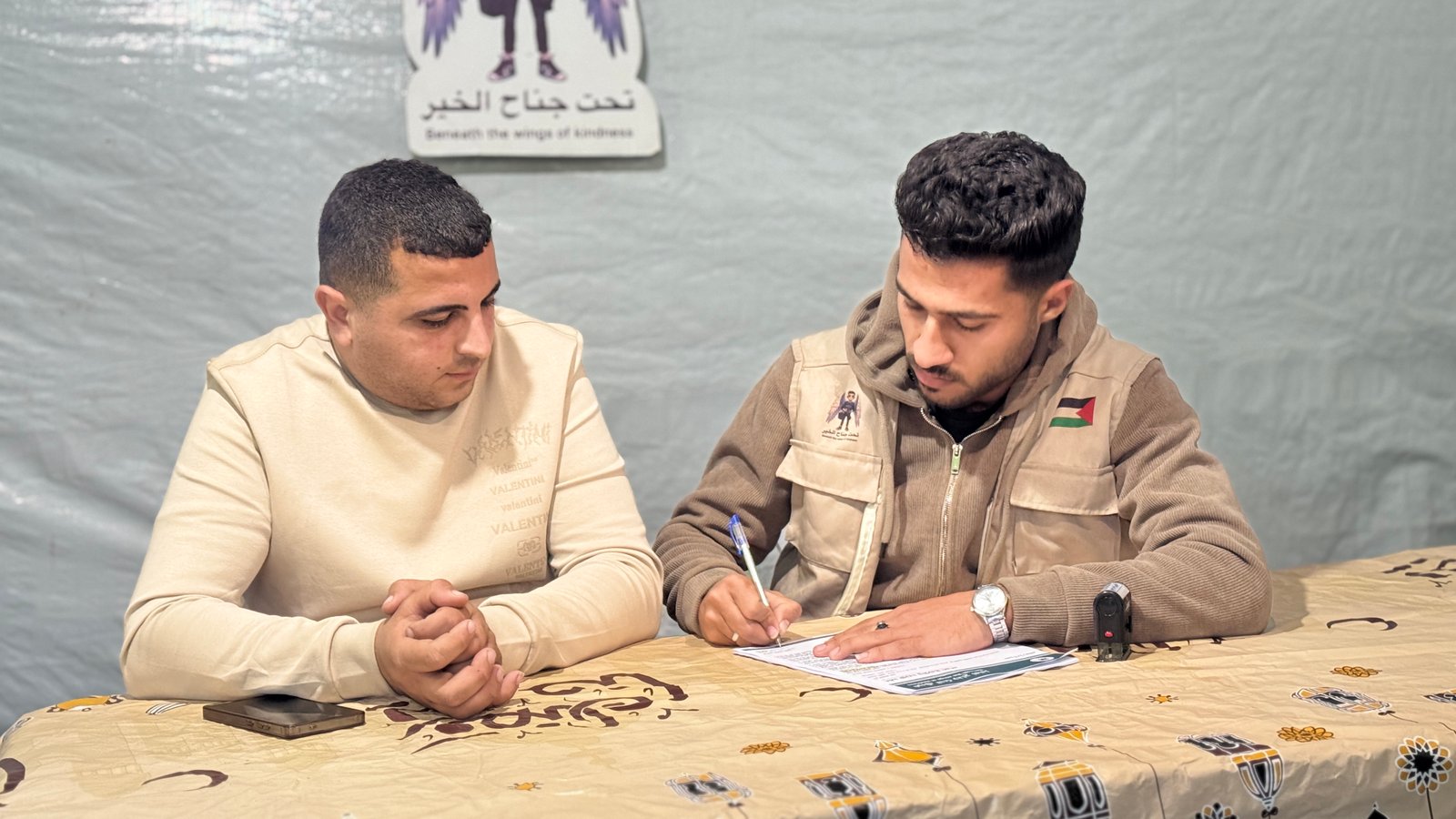 توقيع عقد توزيع مياه صالحة للشرب